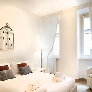  Apartment Easyhomes-disciplini Italy