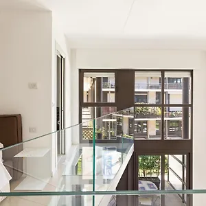 Apartment Elegant Loft With Balcony! Milan