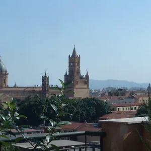 Homestay Camera-attico Luminoso Con Terrazza Palermo